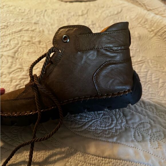 Clohoo size 39/8 brown ankle high boots - Picture 8 of 11